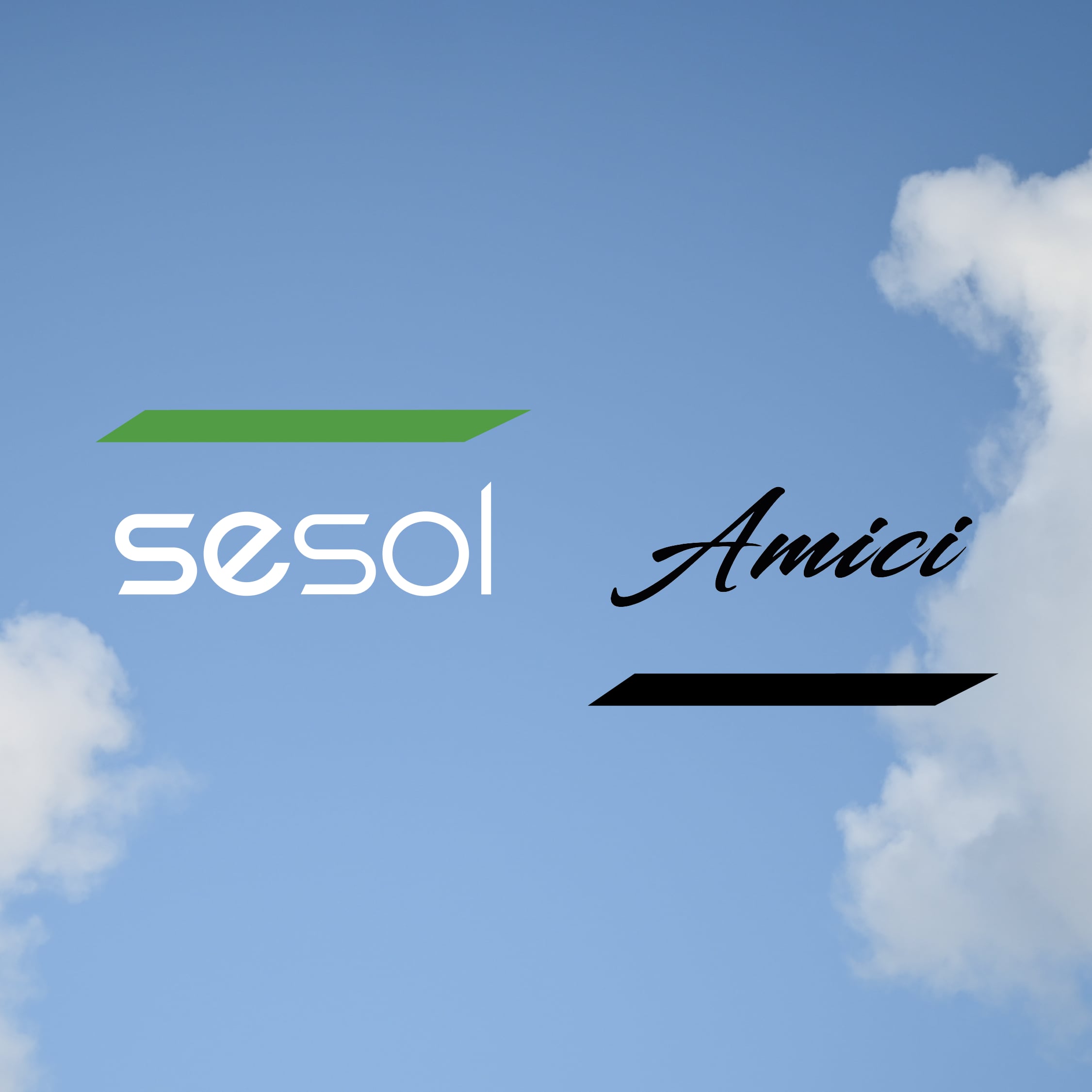 Blå himmel med sesol och Amici logo
