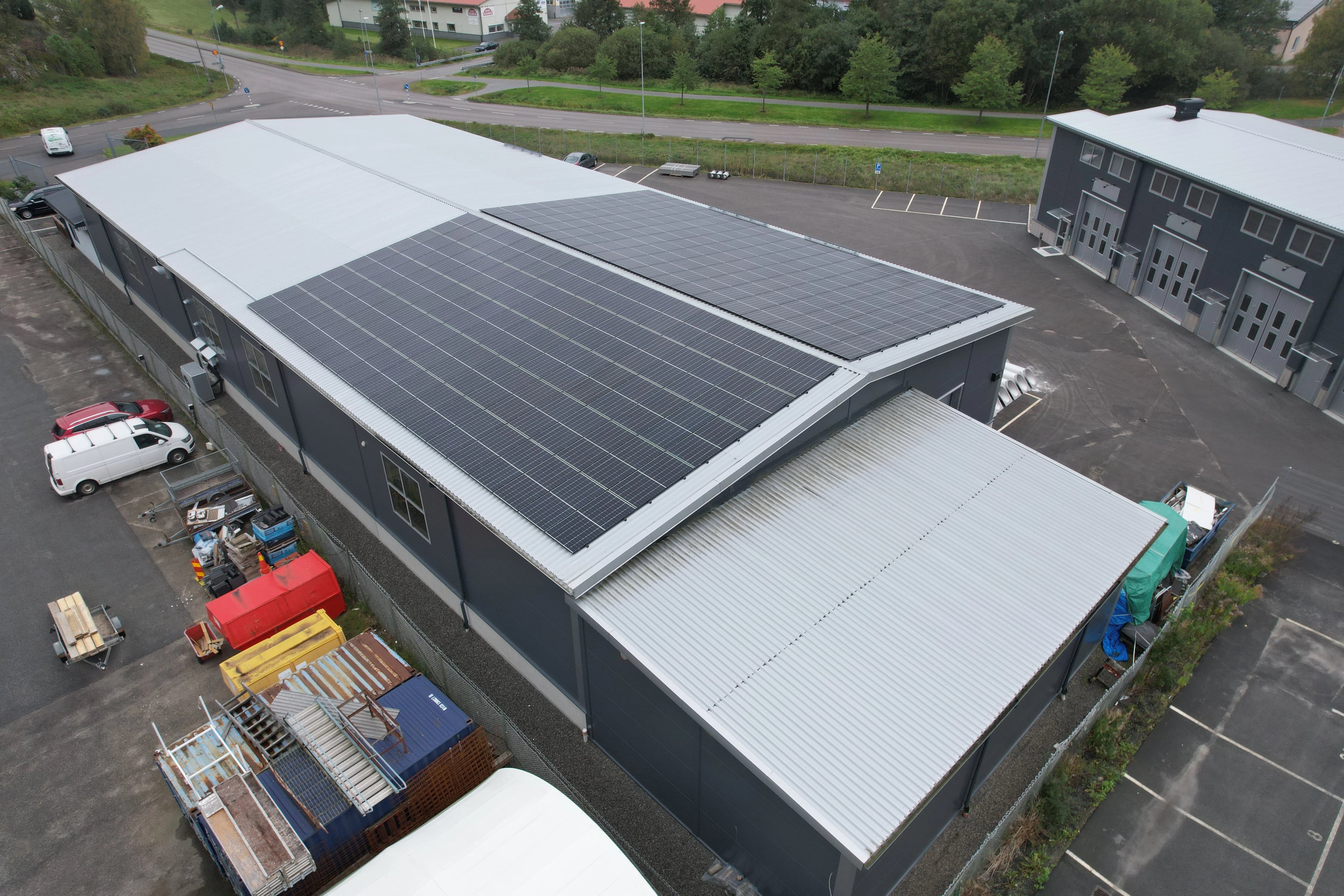 solceller på en solcellsanläggning i Järna