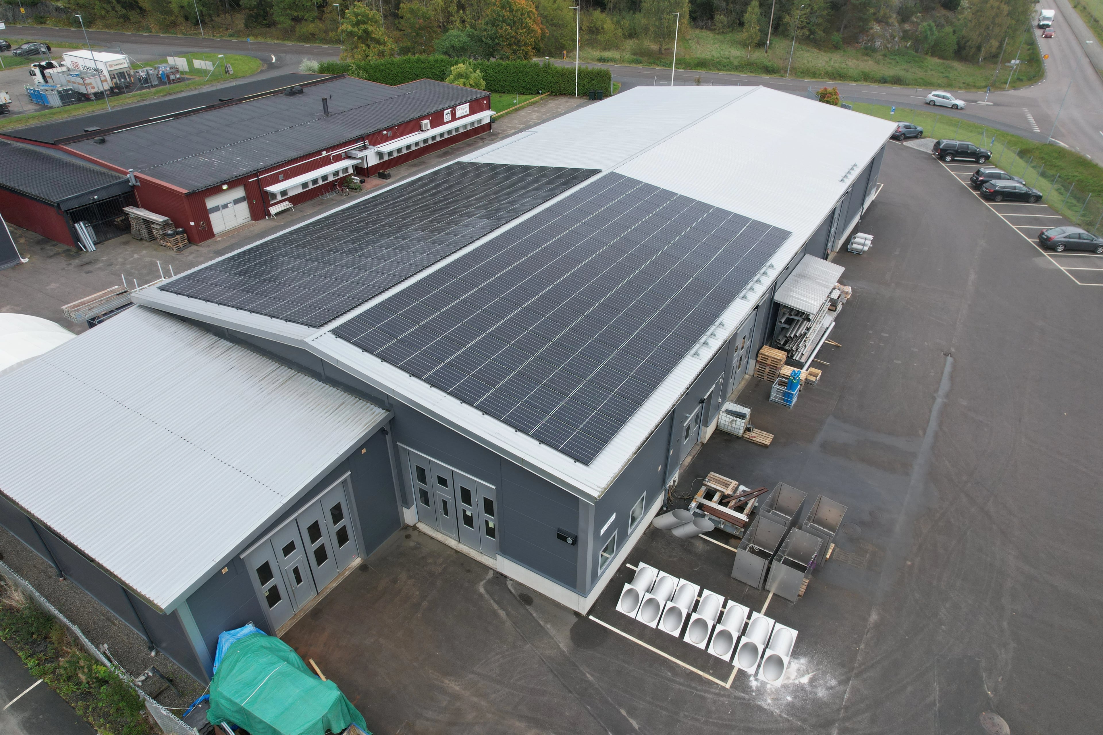 solceller på en solcellsanläggning i Järna